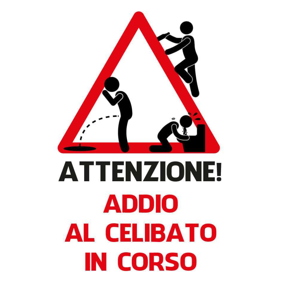 T-Shirt ATTENZIONE ADDIO AL CELIBATO IN CORSO